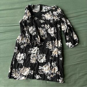 Old Navy Floral Black and White Dress
